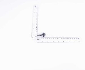 Болт корпусу повітряного фільтра Lanos (у зборі з шайбою) D5 L39 GM.